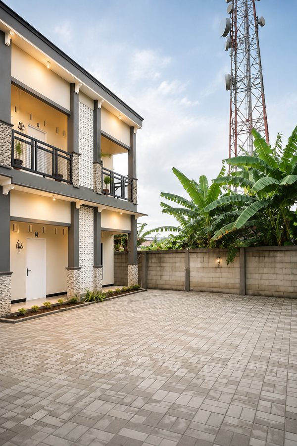 Area parkir luas di Askara Living